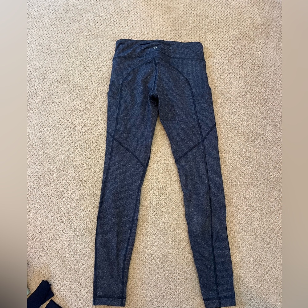 Lululemon speed tight in grey knit herringbone print.